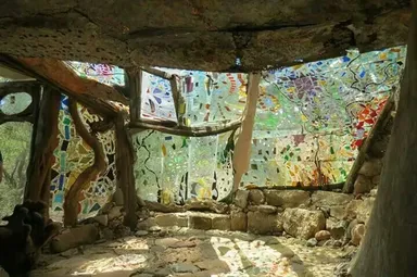 Umelecká galéria Eliphante v meste Cornville (Arizona, USA)