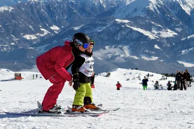 Lyžiarska škola a detskí inštruktori