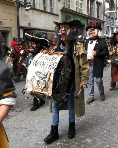Raz do roka sa celá krajina ponorí do bujarej zábavy a bezstarostného bláznenia